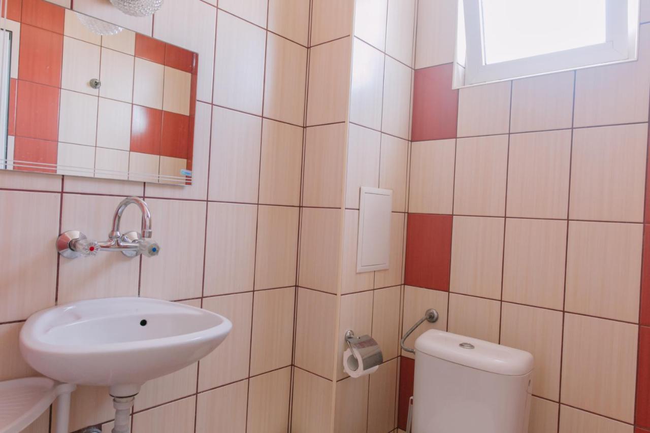 Hronos Hotel Nesebar Bagian luar foto